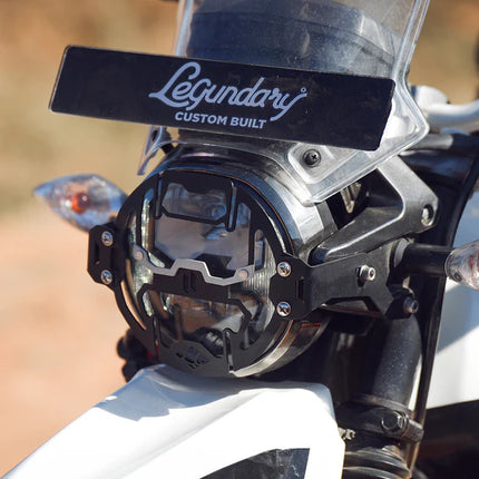 LCB Cosmic Headlight Grill for Hero XPulse 200 4V Pro – Dual-Tone Black & Silver Protection