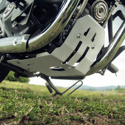 Legundary (LCB) Super Meteor 650 Combat Bash Plate for Royal Enfield Super Meteor 650.