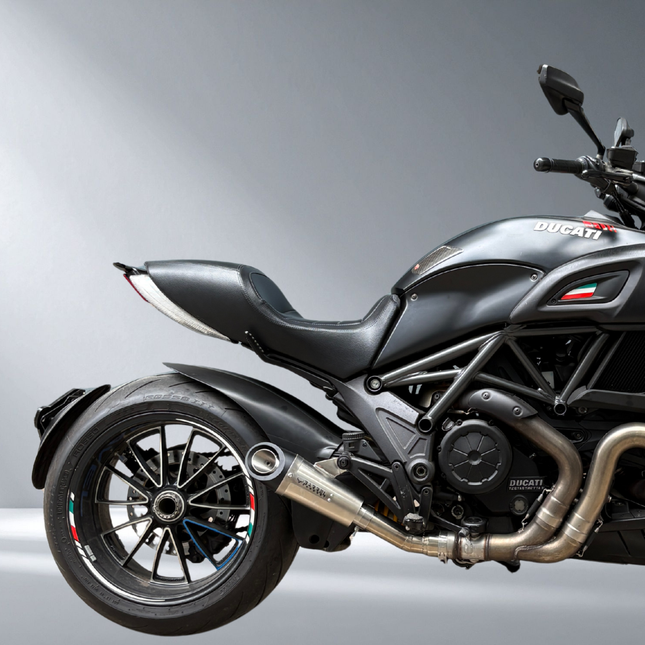 Barrel Outlaw 2.0 Exhaust for Ducati Diavel (2016) - image 1