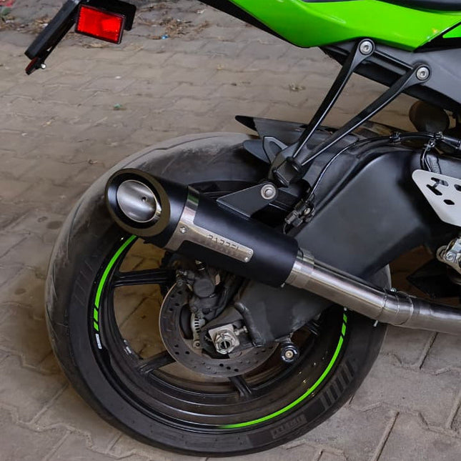 Barrel Outlaw 2.0 Exhaust for Kawasaki Ninja ZX-6R (2025) with Mid Pipe - image 2