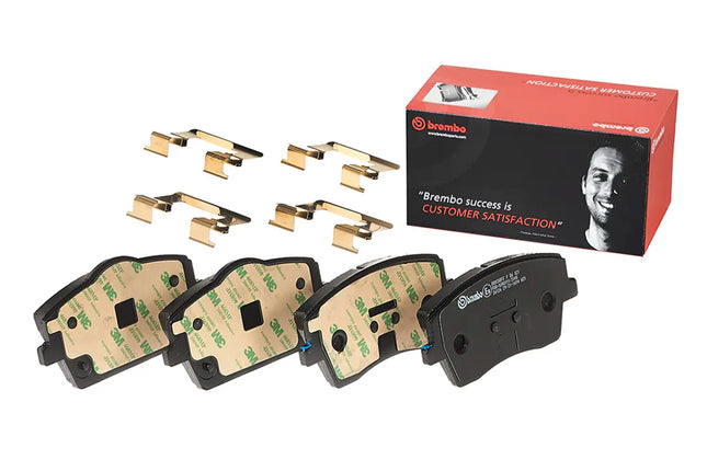 Brembo P86031 Front Brake Pad Set - official Brembo product image
