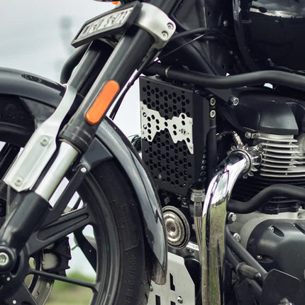 Legundary (LCB) Super Meteor 650 Vector Radiator Grill for Royal Enfield Super Meteor 650.