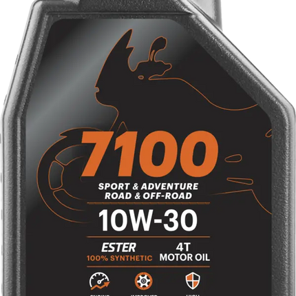 Motul 7100 4T 10W-30 fully synthetic motorcycle engine oil bottle