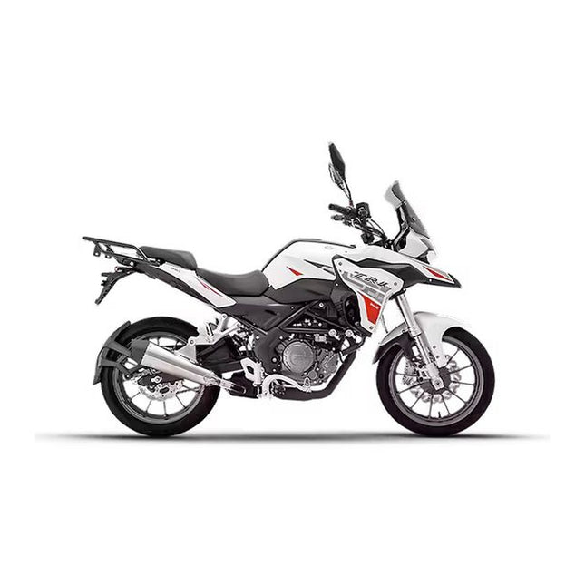 Benelli TRK 251 with Barrel Rogue V2 performance exhaust