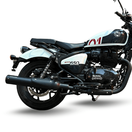 Royal Enfield Shotgun 650 with Barrel Bass Master performance exhaust