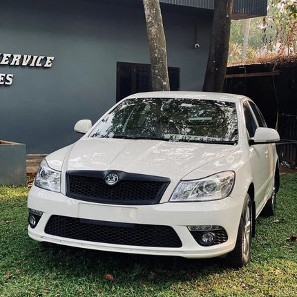 Skoda Laura vRS Bumper Kit detail