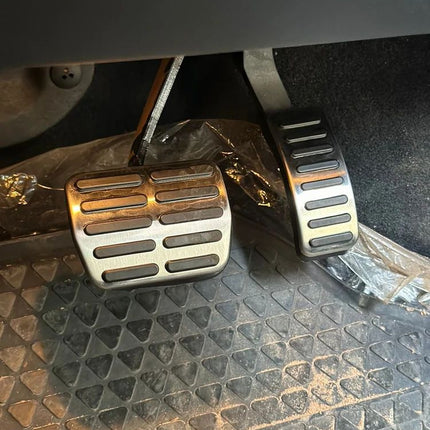 Esperer Pedal Covers fitted
